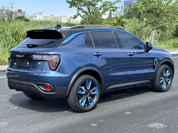 Lynk & Co 01 2019
