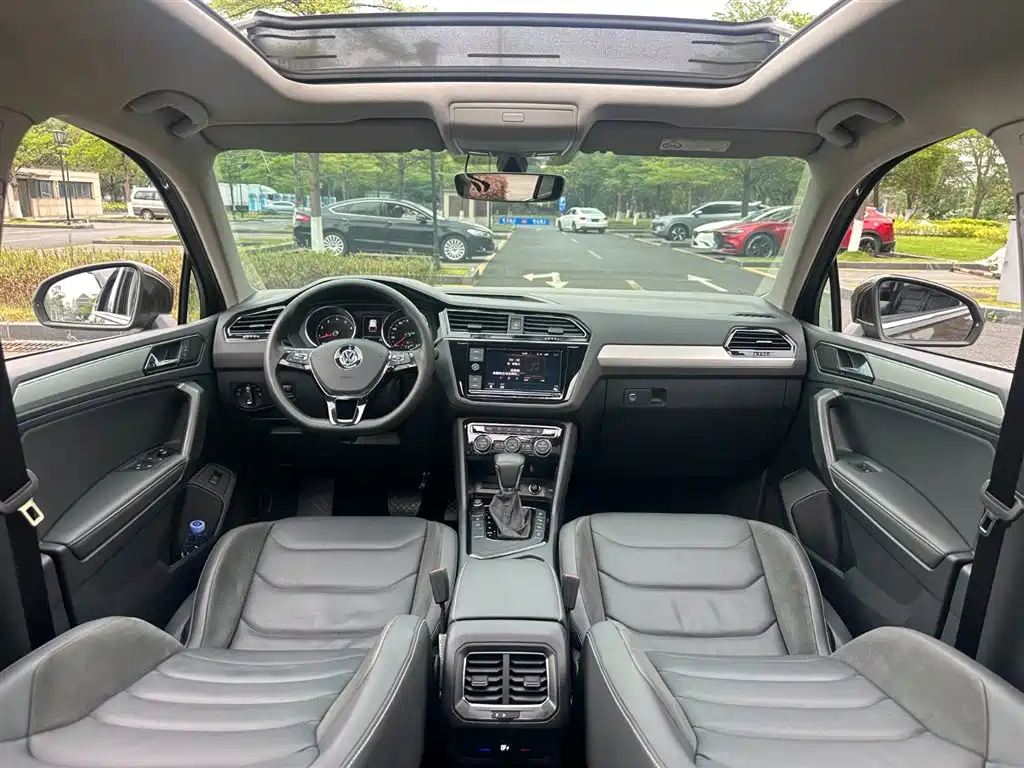 Volkswagen Tiguan L 2019 — фото 8