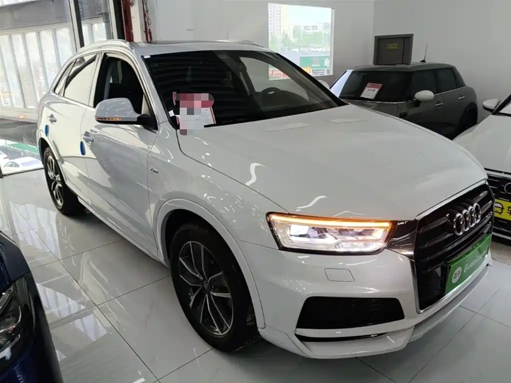 Audi Q3 2019 — фото 4