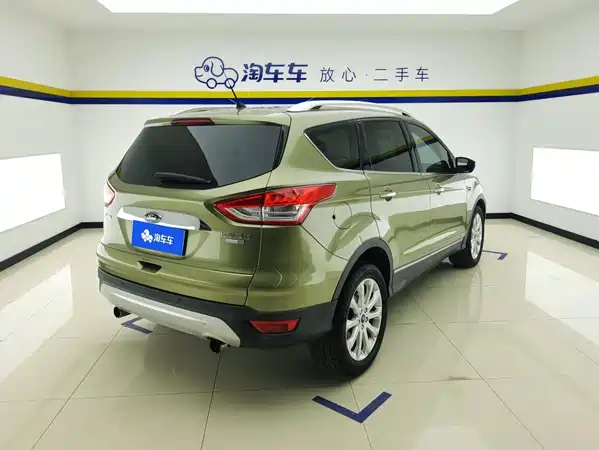 Ford Kuga 2015