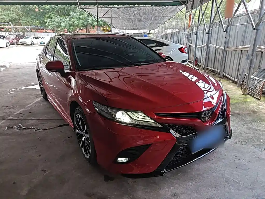 Toyota Camry 2018