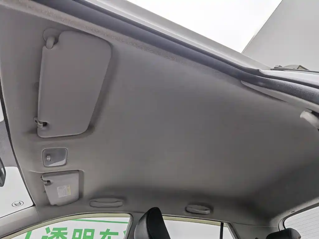 Kia KX1 2019 — фото 14