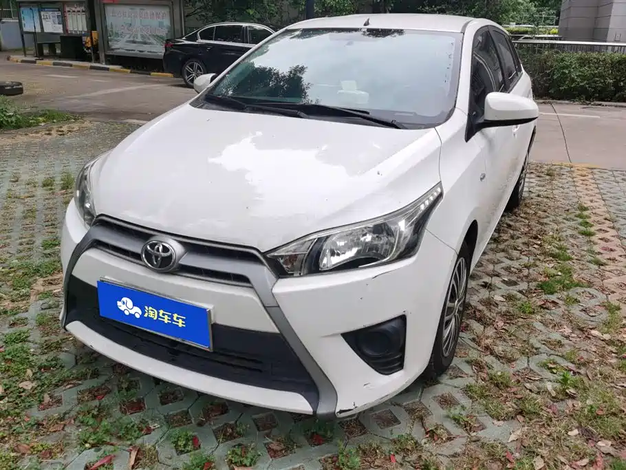 Toyota Yaris L 2016