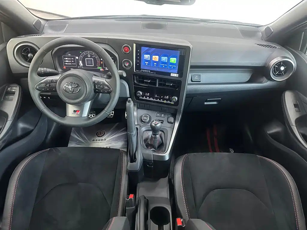 Toyota GR YARIS 2026 — фото 25