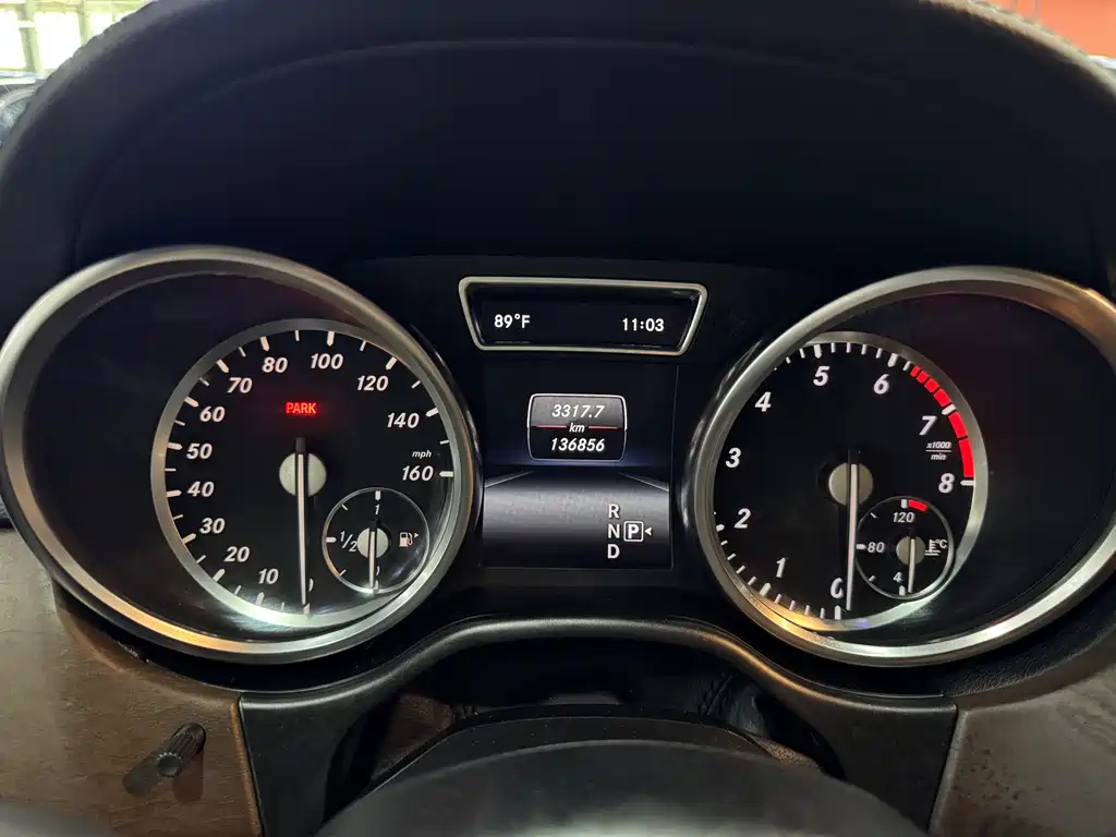 Mercedes-Benz GLS 2015 — фото 15