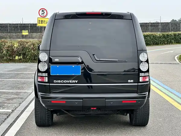 Land Rover Discovery 2019