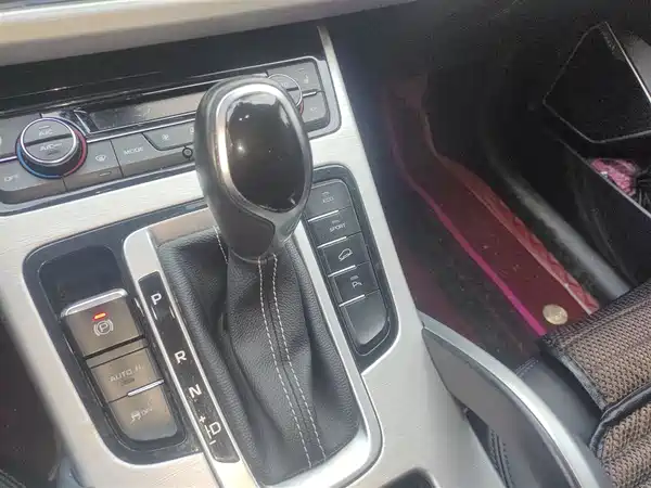 Geely Boyue 2016
