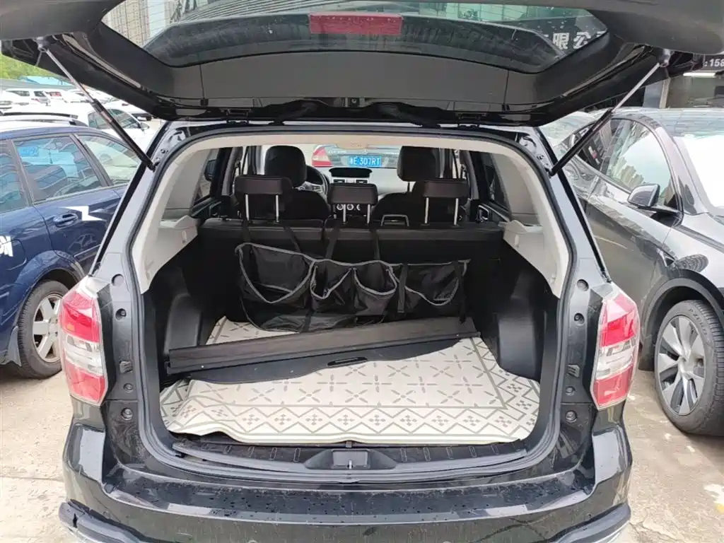 Subaru Forester 2016 — фото 19