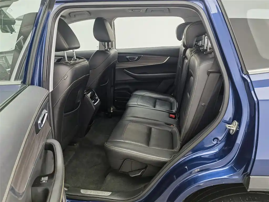 Chery Tiggo 8 2019 — фото 15