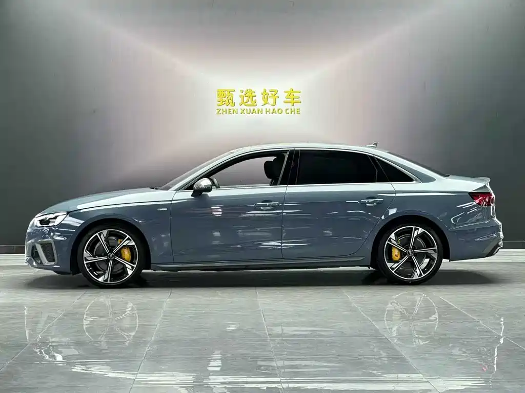 Audi A4L 2022