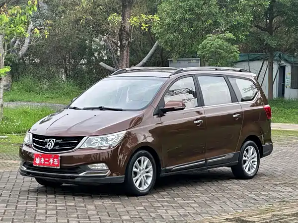 Baojun 730 2016