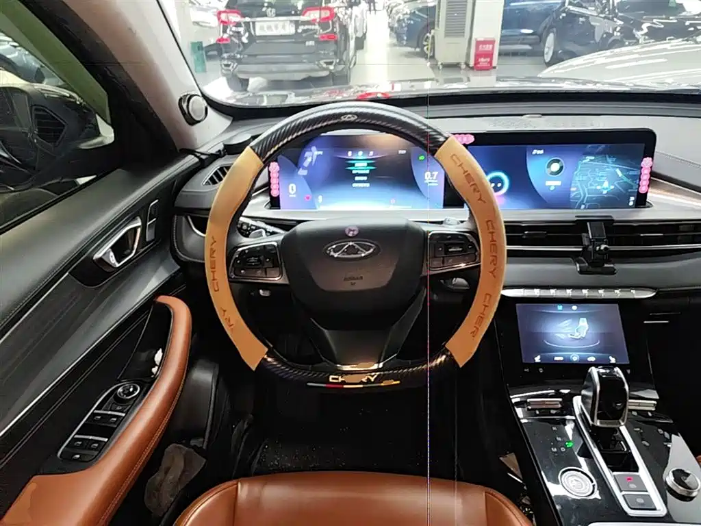 Chery Tiggo 8 PLUS 2021 — фото 11