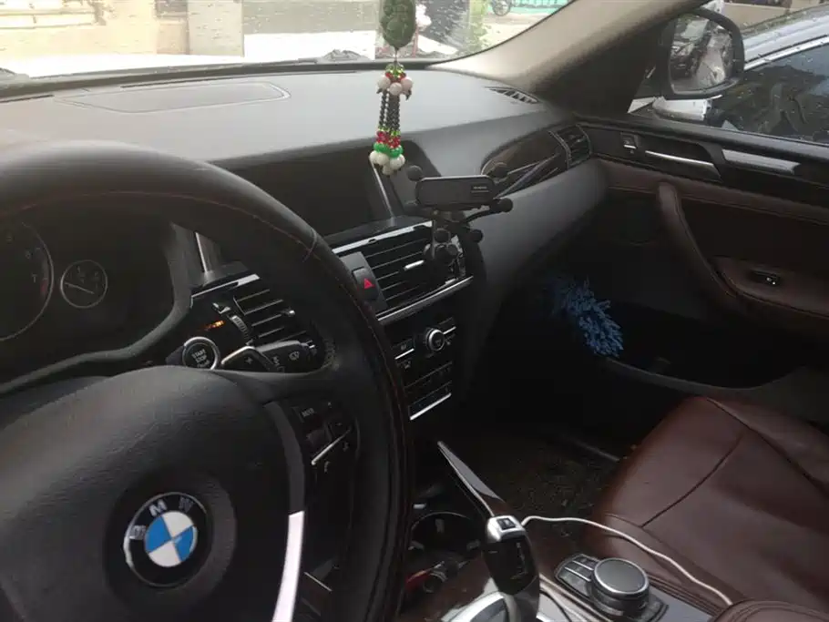 BMW X4 2016 — фото 13