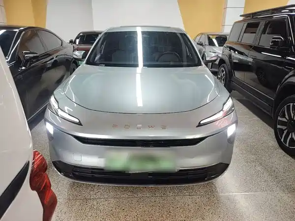 Roewe D6 2025