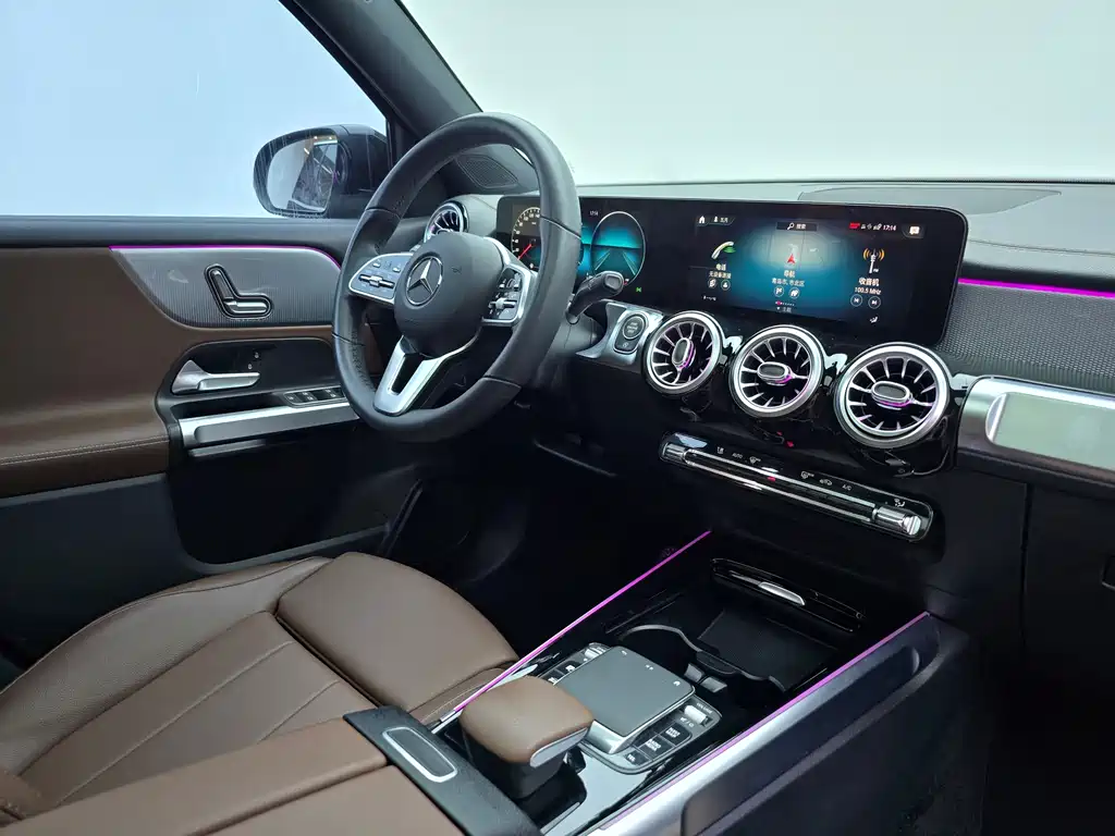 Mercedes-Benz GLB 2023 — фото 27