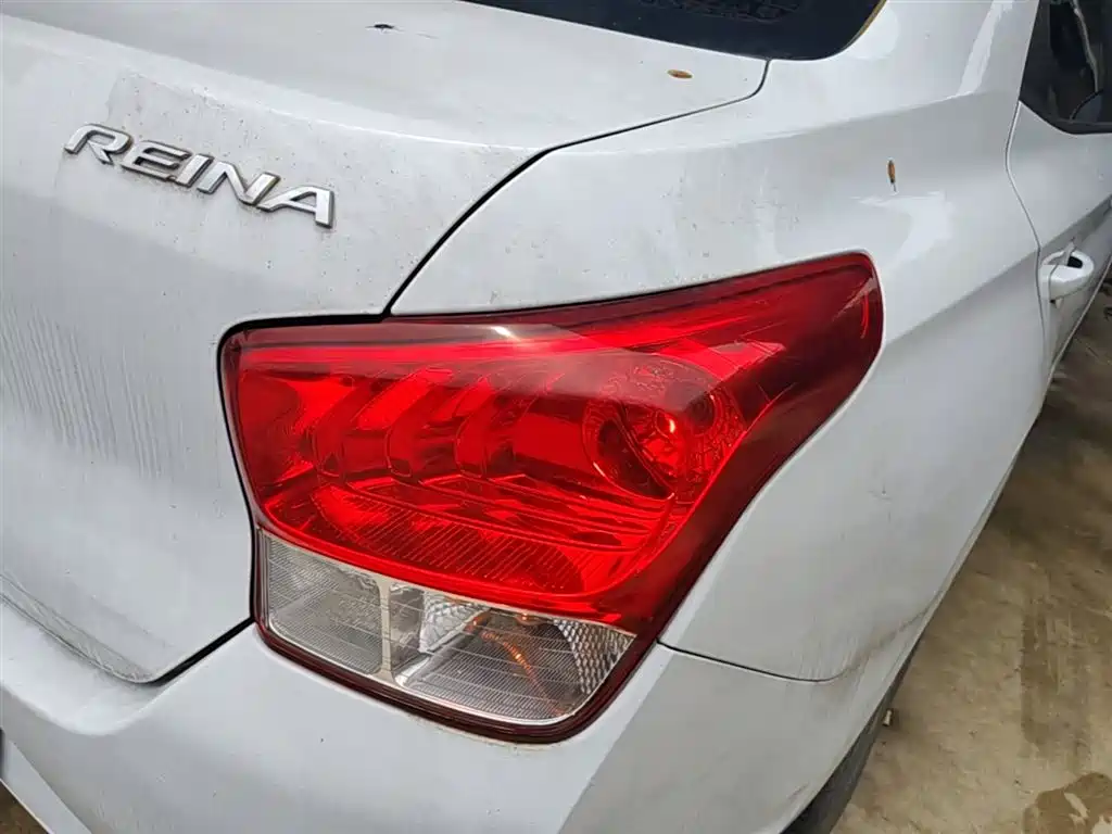 Hyundai Verna 2018 — фото 8