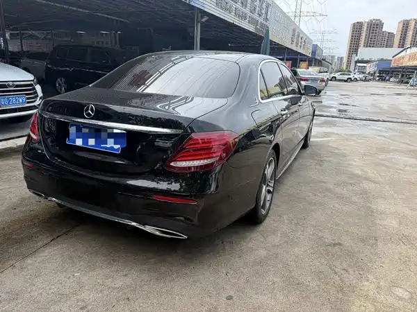 Mercedes-Benz E-Class 2018