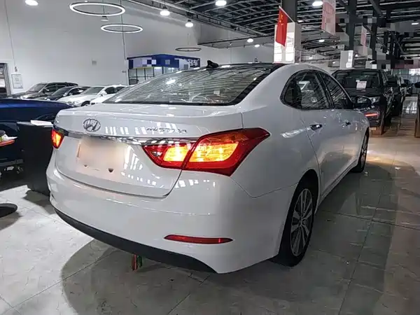 Hyundai Mistra 2016