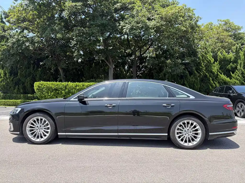 Audi A8 2019