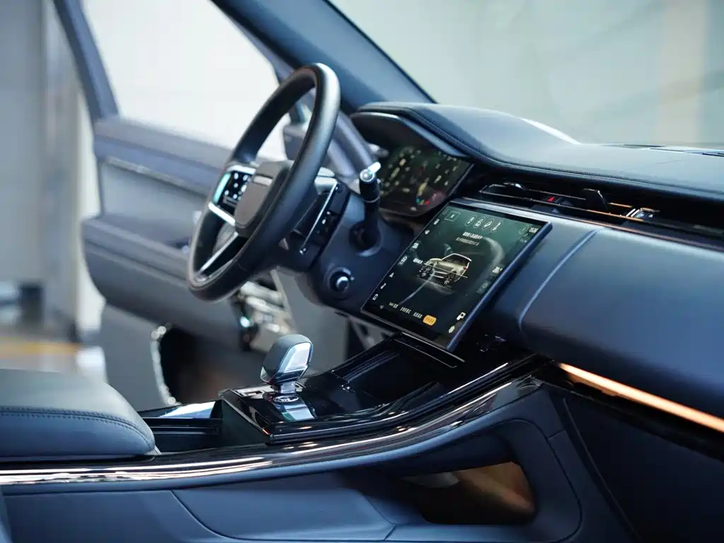 Land Rover Range Rover Sport 2025 — фото 36