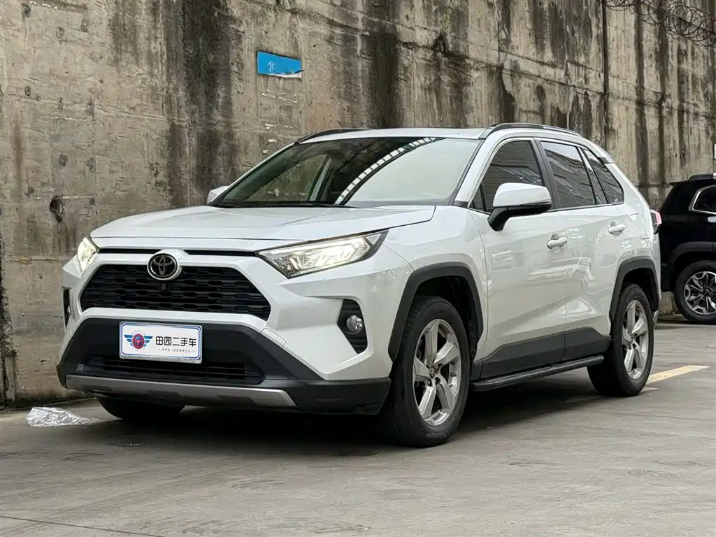 Toyota RAV4 2022