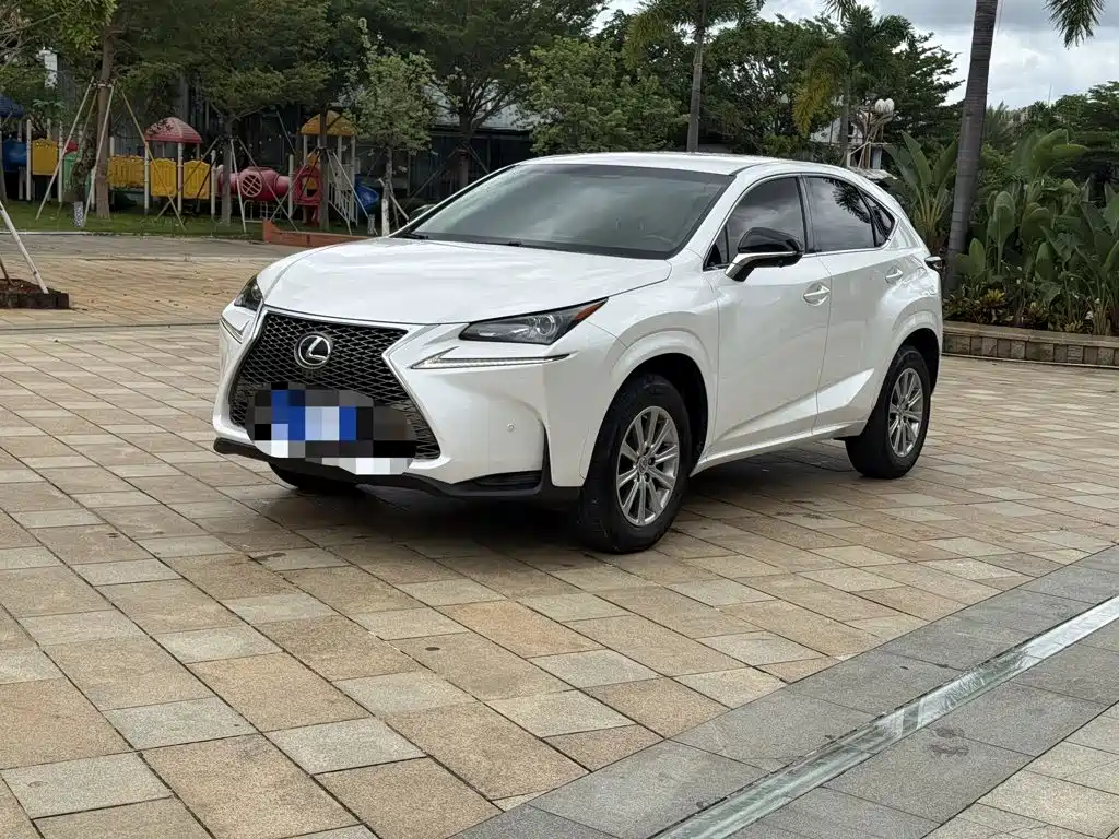 Lexus NX 2016 — фото 1
