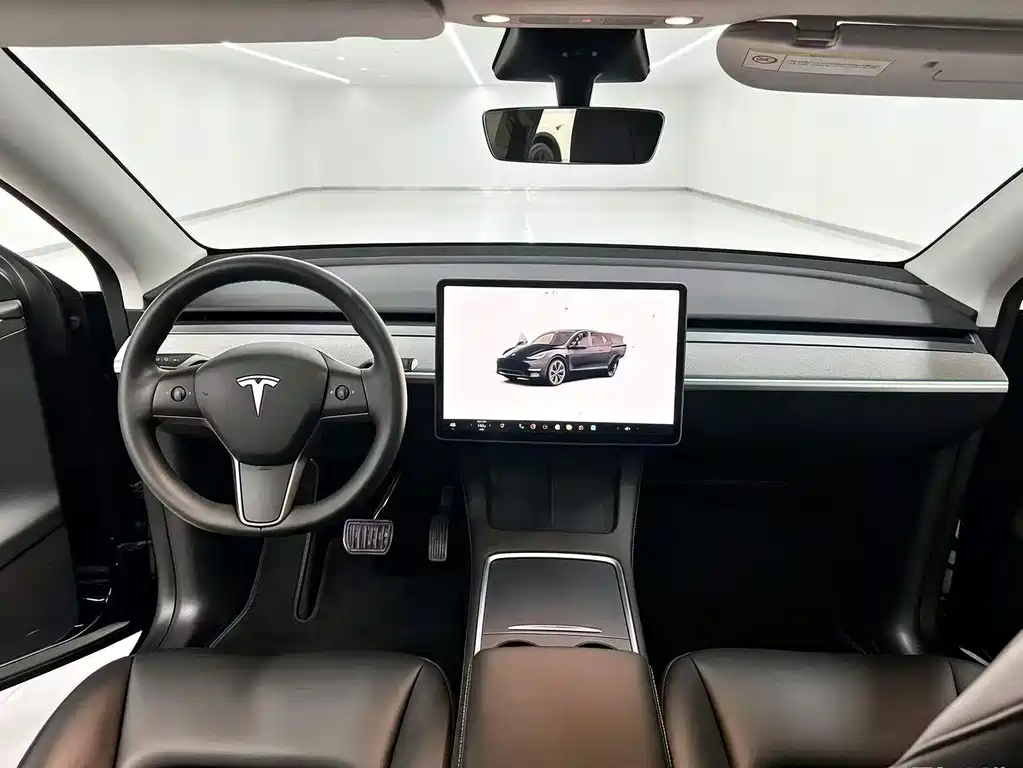 Tesla Model Y 2023 — фото 5