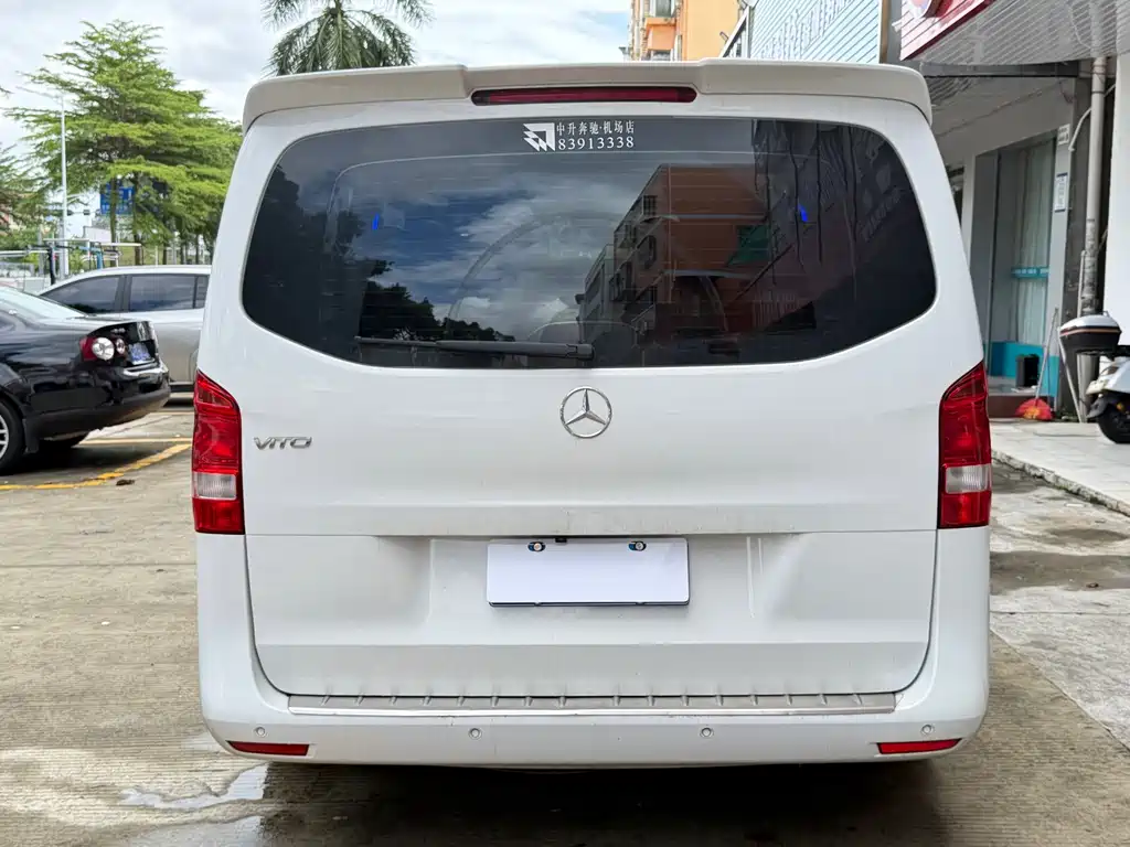Mercedes-Benz Vito 2018 — фото 11