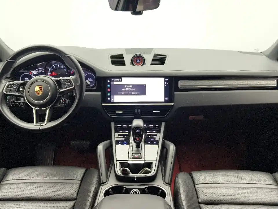 Porsche Cayenne 2023 — фото 11