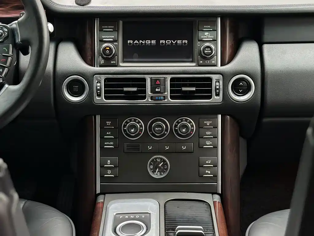 Land Rover Range Rover 2012 — фото 9