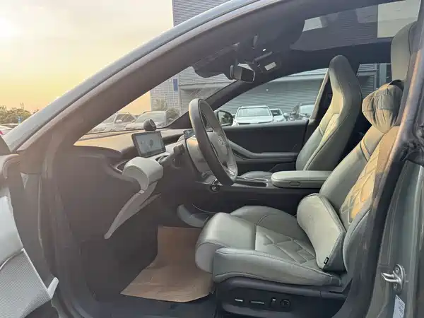 NIO ET5 2022