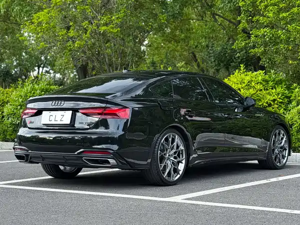 Audi A5 2022