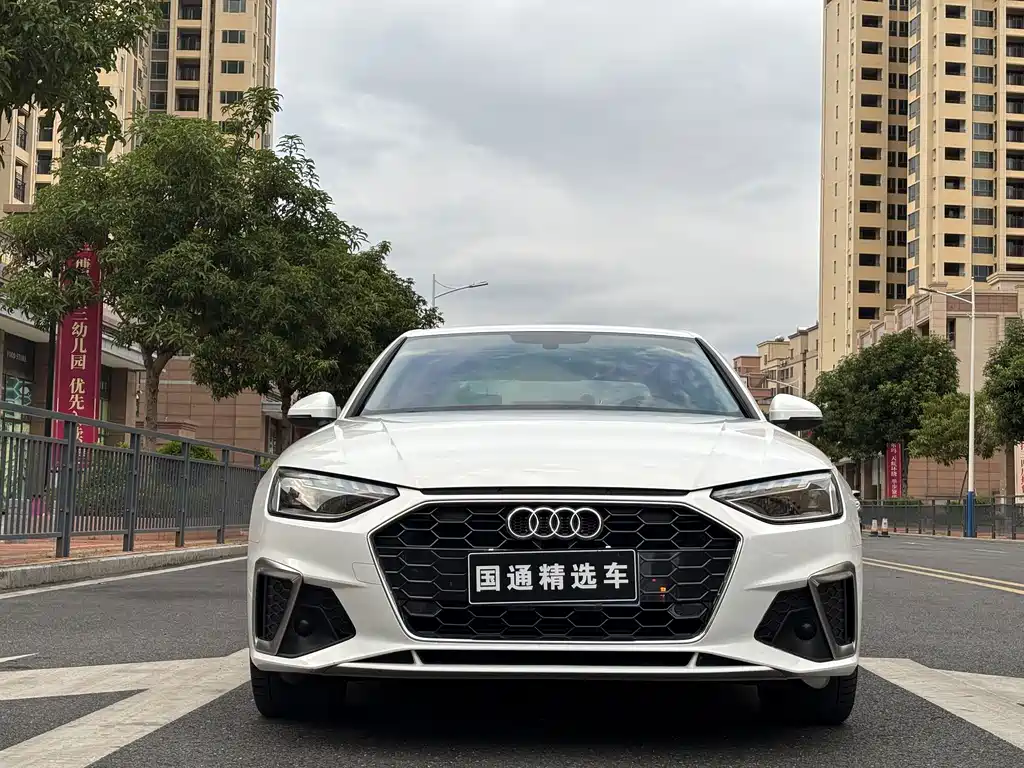 Audi A4L 2021 — фото 2