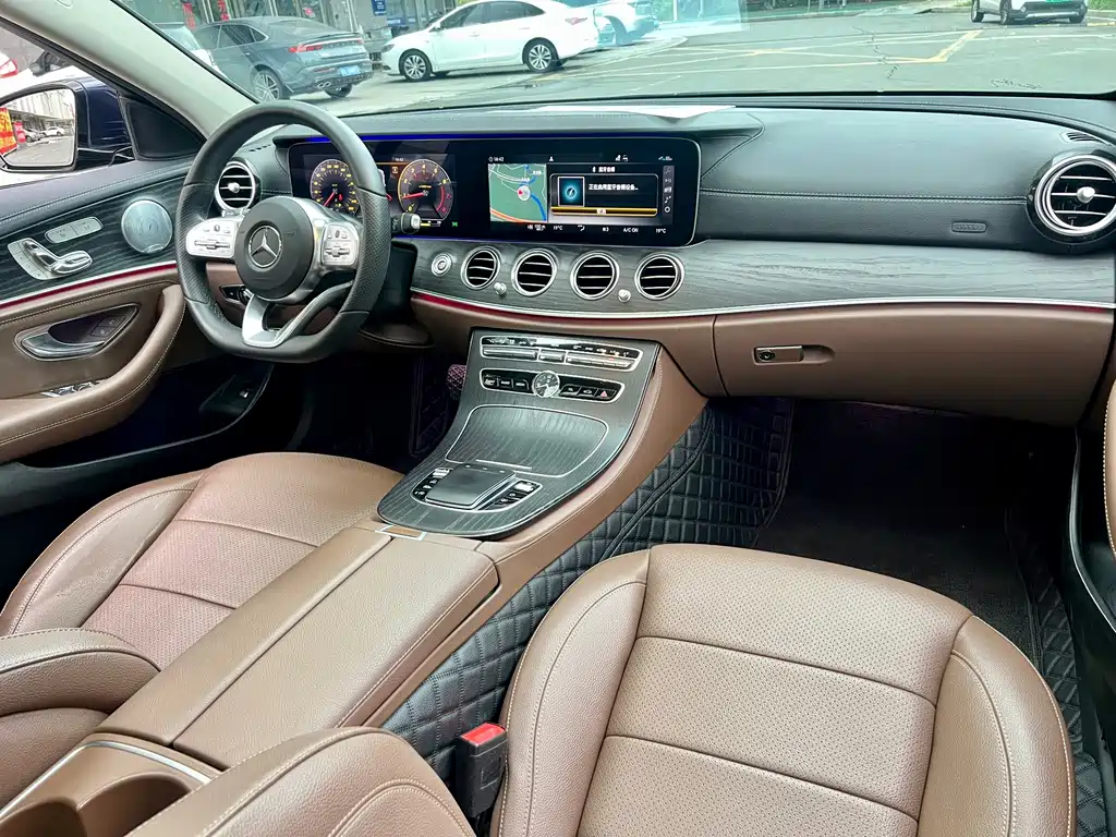 Mercedes-Benz E-Class 2020 — фото 10
