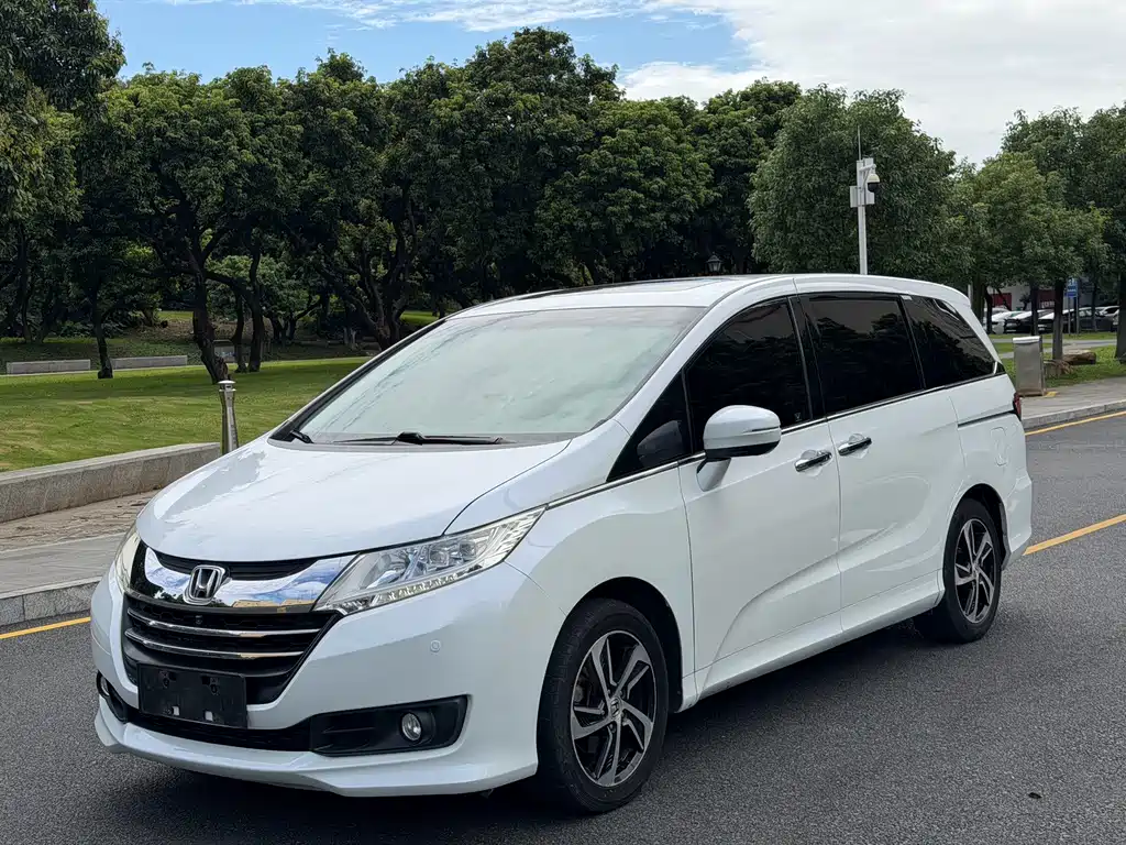 Honda Odyssey 2016