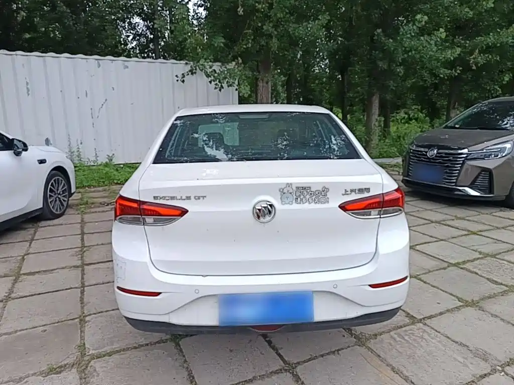 Buick Excelle 2021