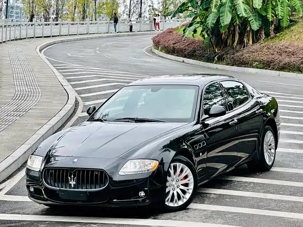 Maserati Quattroporte 2010
