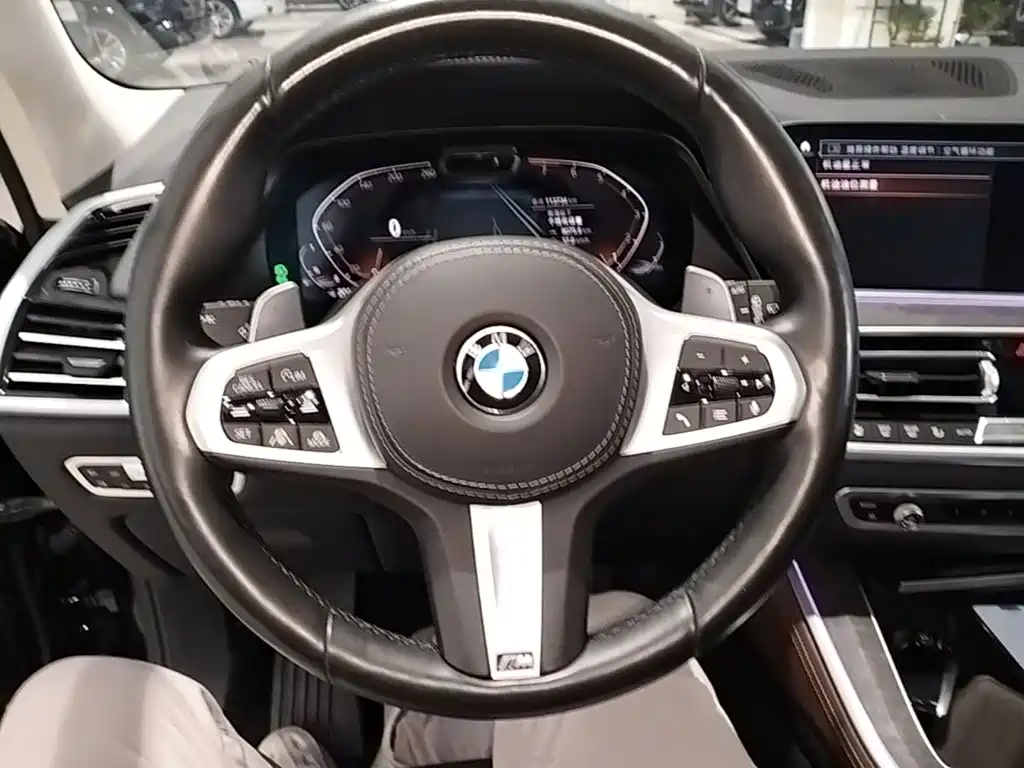 BMW X5 2020 — фото 11