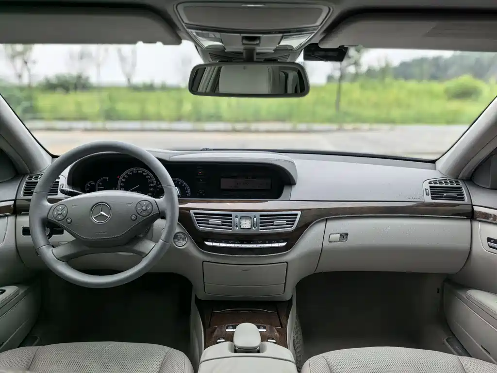Mercedes-Benz S-Class 2012 — фото 21
