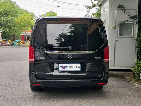 Mercedes-Benz V-Class 2023