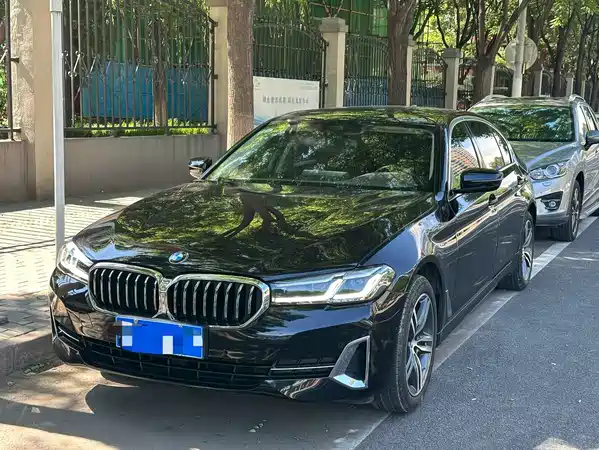 BMW 5 Series 2023