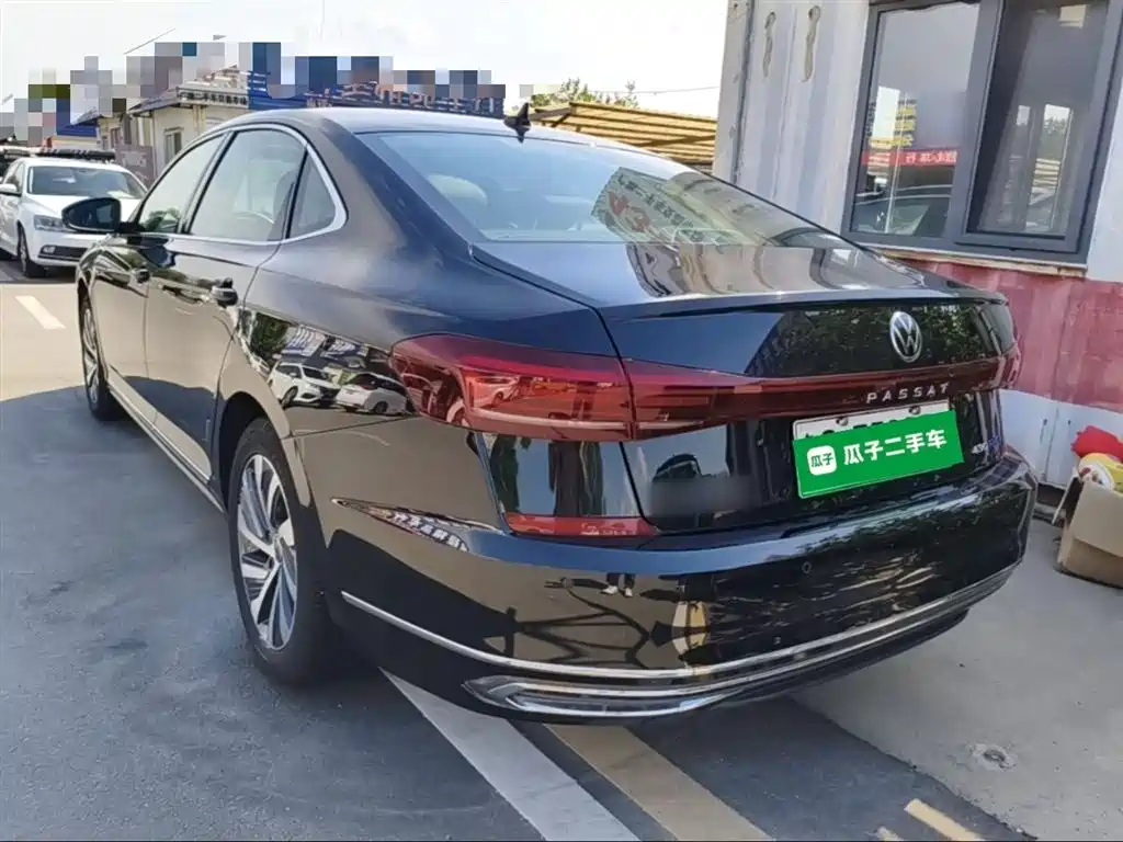 Volkswagen Passat PHEV 2022 — фото 5