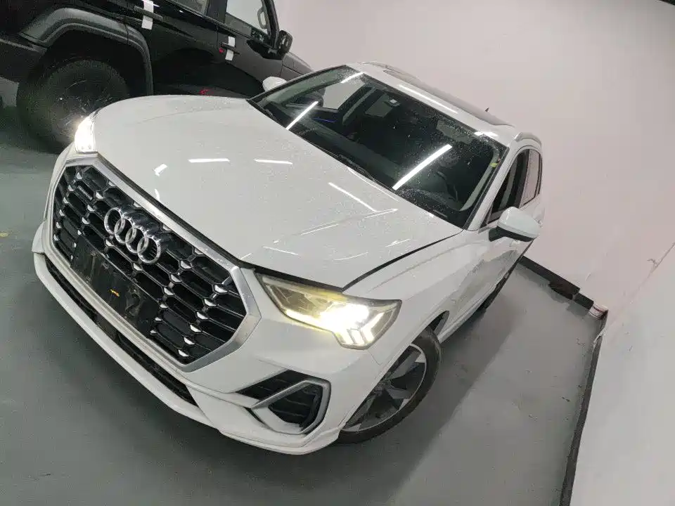Audi Q3 2019