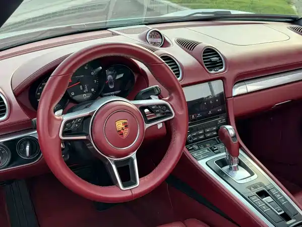 Porsche 718 2020