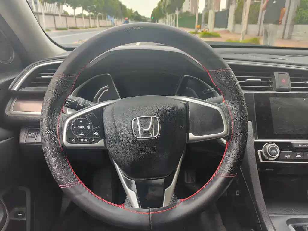 Honda Civic 2022 — фото 12