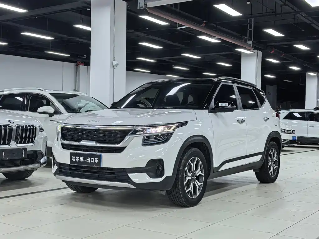 Kia KX3 2023 — фото 1