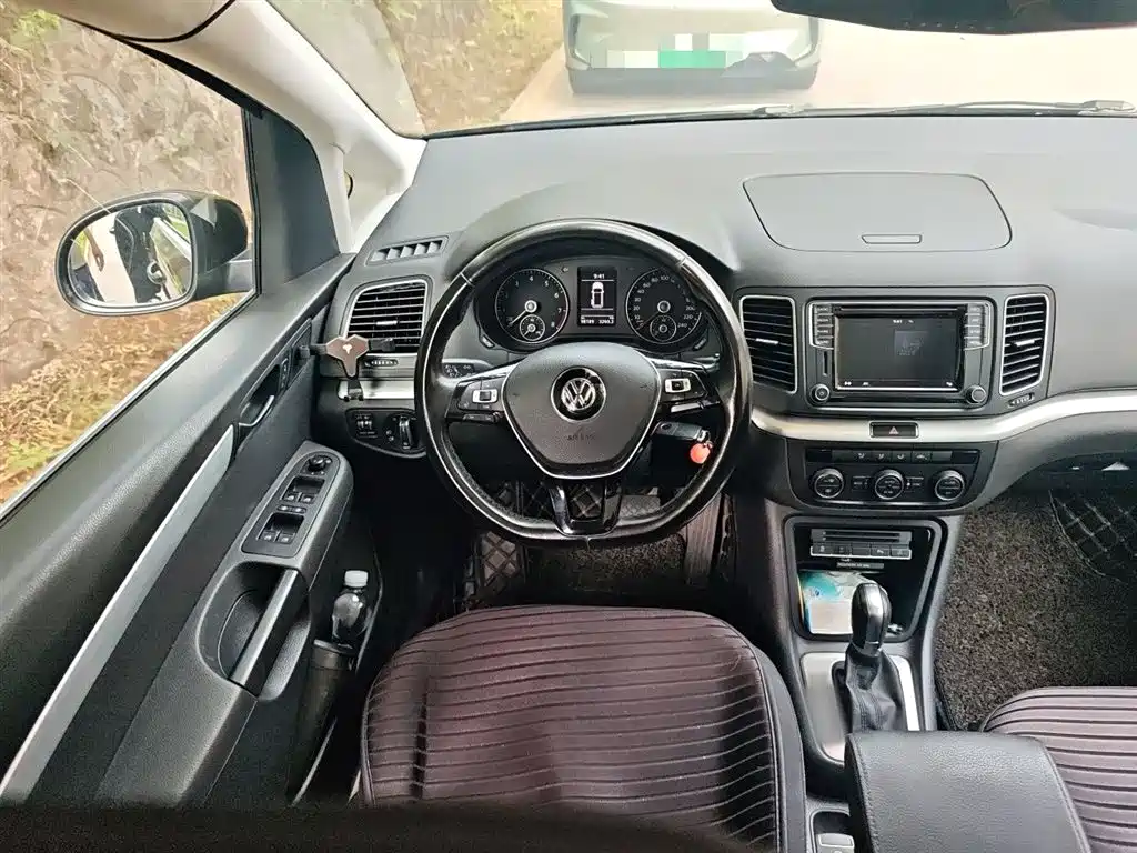 Volkswagen Sharan 2018 — фото 3