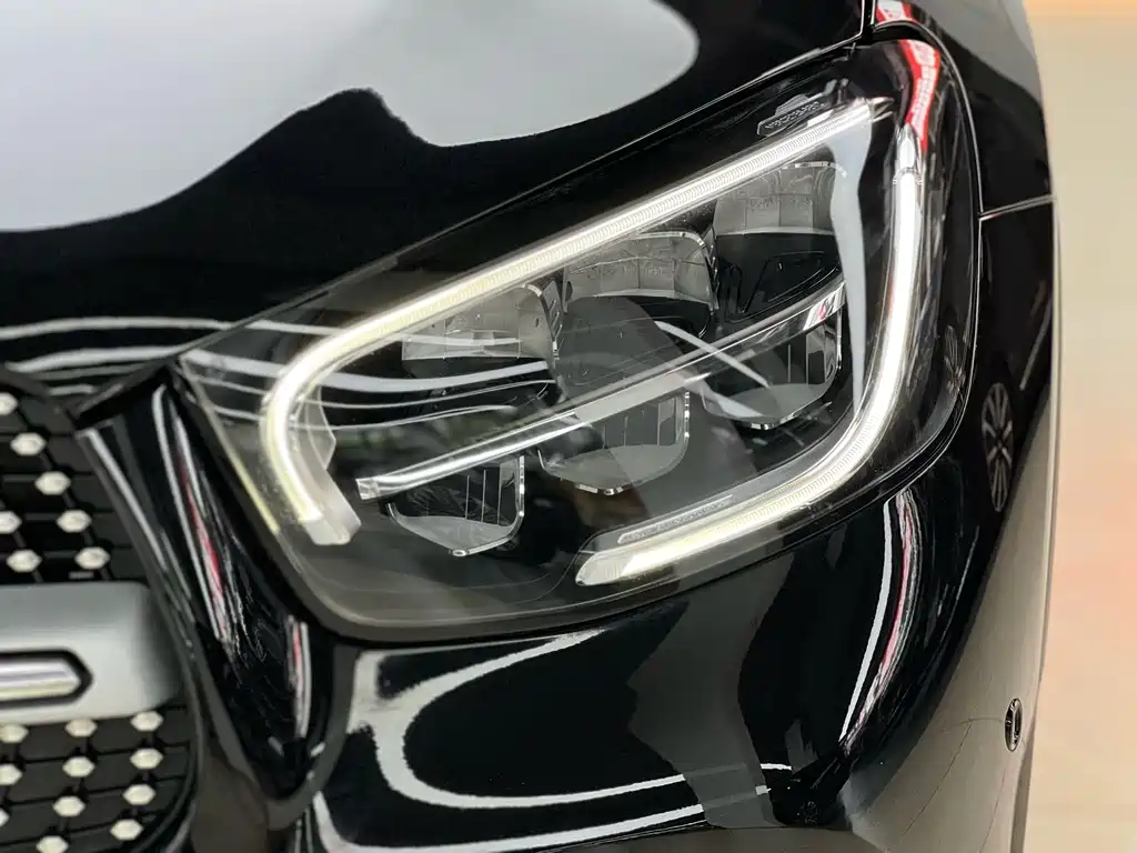 Mercedes-Benz GLC 2020 — фото 17