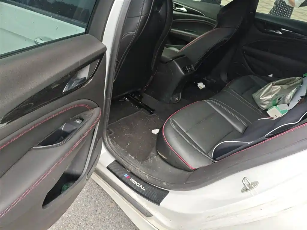 Buick Regal 2020 — фото 14