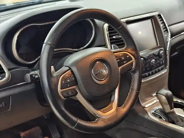 Jeep Grand Cherokee 2019